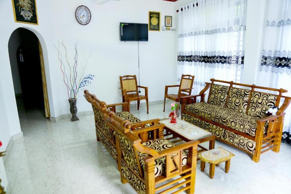 Indusara Villa 本托塔 外观 照片